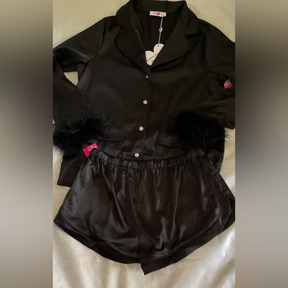NWT Buddy Love Black Satin Large Pajama Set with Feather Cuffs - Picture 6 of 12